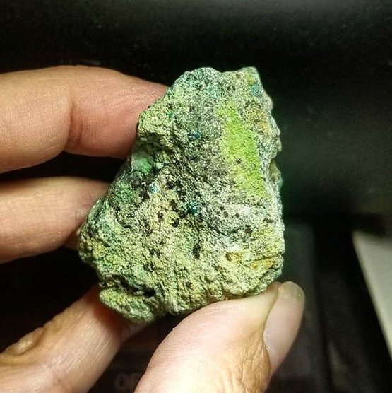 TheCabKing's tweet photo. We love a #beforeandafter! Check out this Chrysocolla that was shaped and polished by @egg27 on her #CabKing! π
Got a #cabbing transformation to share? Send your photos along with your name, material polished and CabKing model. We can't wait to showoff your work!
#lapidary https://t.co/9H7VmjVT1f