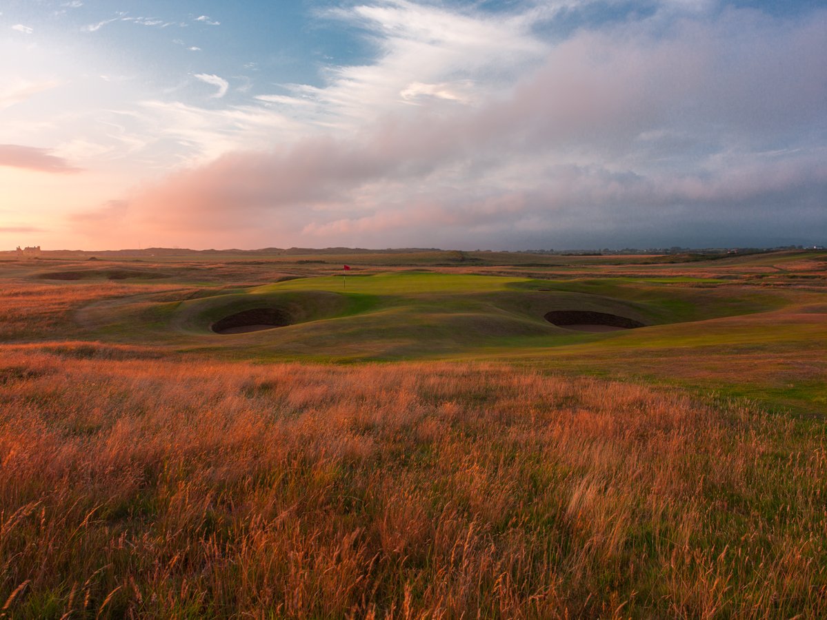 Like &amp; RT for a chance to win a 2ball worth £250 in our October Prize draw! Entry closes 31 October 📸 credit Larry Lambrecht