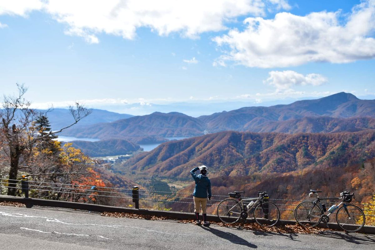 おぞね Ar Twitter 西吾妻スカイバレーを走りました 紅葉真っ盛り 写真を撮りながらのんびりと 白布峠は気温9度でした 上から眺める磐梯山と桧原湖が綺麗です 福島県 裏磐梯 白布峠 西吾妻スカイバレー 自転車 ロードバイク パナチ おぞね Ar Twitter 西吾妻スカイバレーを走りました 紅葉真っ盛り 写真を撮りながらのんびりと 白布峠は気温9度でした 上から眺める磐梯山と桧原湖が綺麗です 福島県 裏磐梯 白布峠 西吾妻スカイバレー 自転車 ロードバイク パナチ