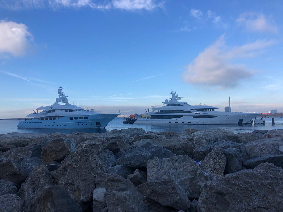 Dutchyachting's tweet photo. The 45m/ 147'8" #Hakvoort built #Awatea &amp; 57.7m/ 189'4" #AmelsHolland built #Volpini2 in #Gibraltar last Friday. Photos by @DannyWheelz on Instagram. https://t.co/k8f3yvGZjv