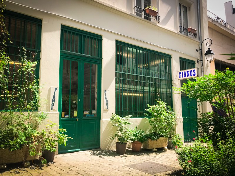 nebout_hamm's tweet photo. C'est #lundi... C'est reparti ! On vous souhaite à tous une #bellejournée et une excellente semaine... en #musique ! @labelepv #pianorestauration #savoirfaire #excellence https://t.co/Jnt2w7RhwH
