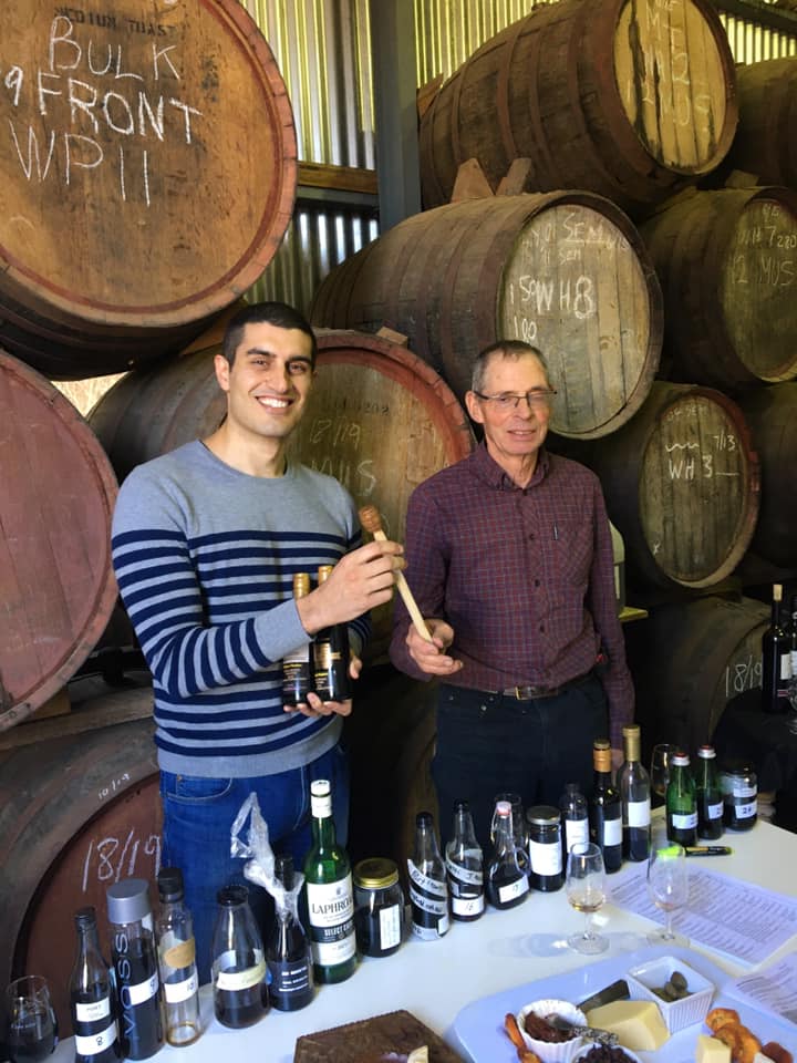 liebichwein's tweet photo. Congratulations to all winners in our Home Barrel Competition! 😀

The full gamut of #barrelaged #fortifiedwine was on show with 5 gold medals awarded 🏅 First prize went to Filippo Pizzino.

#barossa #liebichwein #wineawards #homebarrel https://t.co/QJu4gmHMke