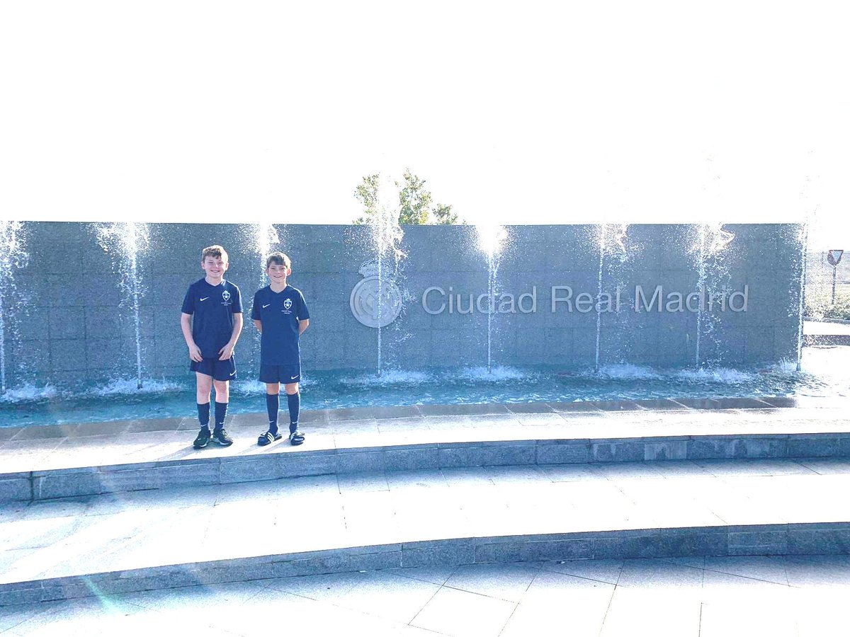 Richard Claxton (@rkclaxton28) on Twitter photo Final day of the Madrid Tour and what better place to have a double session to finish off a fantastic tour! Definitely a once in a lifetime experience! <a href="/RTC_Dorset/">JPL Dorset RTC</a> <a href="/JnrPremLeague/">Junior Premier League</a> <a href="/JPLRepTeam/">JPL Rep Team</a> Final day of the Madrid Tour and what better place to have a double session to finish off a fantastic tour! Definitely a once in a lifetime experience! <a href="/RTC_Dorset/">JPL Dorset RTC</a> <a href="/JnrPremLeague/">Junior Premier League</a> <a href="/JPLRepTeam/">JPL Rep Team</a>
