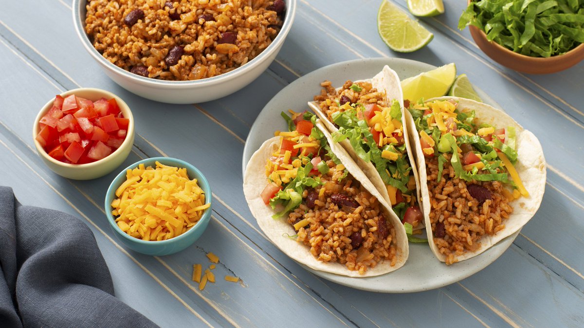 Can't decide between tacos or a burrito? Add rice to your taco for a hearty (and delish) addition! #TacoTuesday
