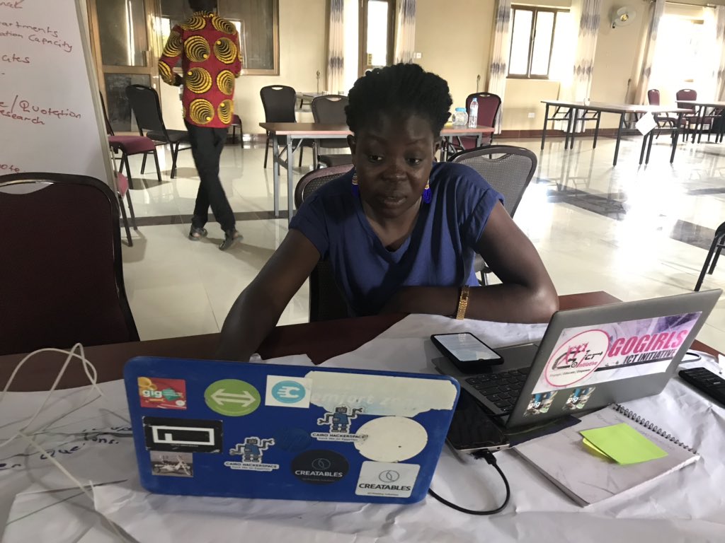 RonaldLomo's tweet image. @YenkiYine of @gogirlsictjuba uses @github to create repositories and uses it as a collaborative platform to work out her projects in her team. @github is one tool that was used during the #ASKnet #opendocumentation training in Adjumani @intertwilight @weareGIG @WeAreYEF