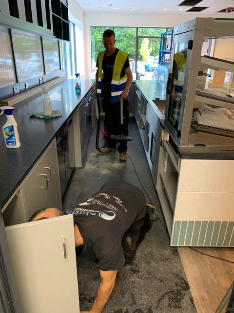 CleaningSimply's tweet image. Working regularly with @coopuk we recently completed a full build clean for their new store and cafe at Heathfield in East Sussex.  To book us for your build clean email paul@simply-cleaning-uk.com #cleaners #cleaning #buildclean #simplycleaning #simplythebest #nationwide