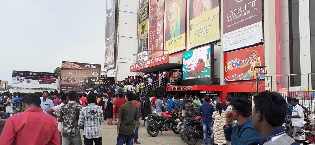 SfcNellai's tweet photo. #KaithiDiwaliBlockbuster continusly House full Shows @RamCinemas இதுதான் உண்மையான வெறித்தனம் ... 💥💥💥💥 @prabhu_sr @SamCSmusic @DreamWarriorpic @rajsekarpandian pakka Dolby Atmos Theatre @RamCinemas .🎉🎉🎉🎉🎉🎉 https://t.co/kx7WxoTRrH
