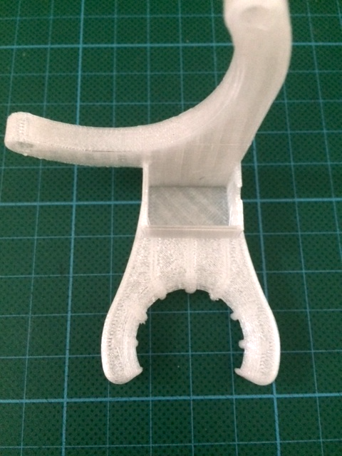 PierreiFab3D's tweet photo. Très belle impression en PC Polycarbonate du lab www.ifab3d . Print de très bonne qualité : infill à 30 %, supports pour les portes-à faux, bed à 80°, buse à 260° et ventilation à 30%.  #polycarbonate #PC #impression3D #3Dprinting https://t.co/yDAPtBx3wQ