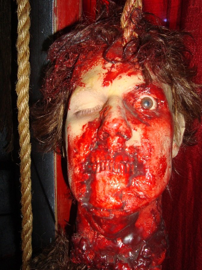 3 days 'til #Halloween! And a visit to <a href="/screemers/">screemers</a> puts the festive season into overdrive drewrowsome.blogspot.com/2019/10/screem… #livethefear #clowns #horror #haunted #themepark