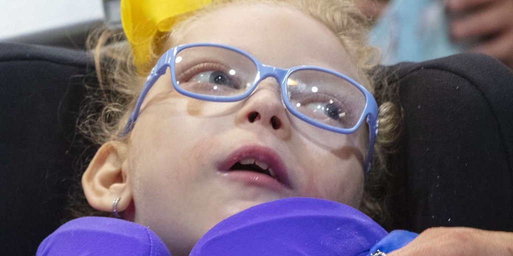 Complete with traditional 🔯 Jewish dancing, this 🏥 hospital threw a 🧒 12-year-old patient a Bat Mitzvah! bit.ly/2WjOZw9

#igersboston #boston #igboston #igersmass #patriots #visitma #iheartboston #scenesofct #yankeemagazine #connecticutgram #followingboston #tombrady