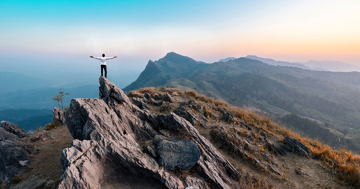 Do you have a group of peers around you that you can talk openly with about your business? 
It can be so helpful to get other people's support and opinions. Evolve offer Peer Groups across  the South Coast, there's more info here; evolvemembers.com/register-your-…