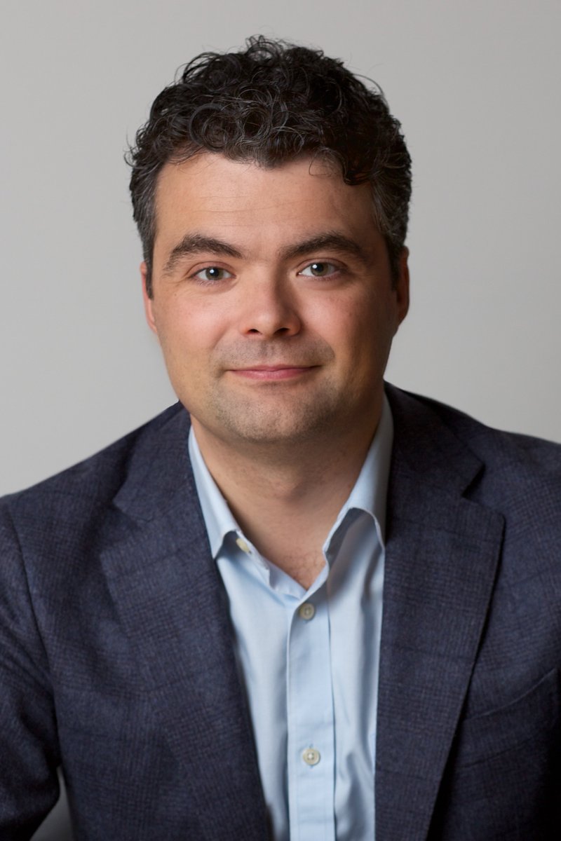 Benieuwd naar hoe je als international je HR organisatie effectief kan inrichten en hoe een international cultuur invloed heeft op effectief werken? We spraken Sjoerd Cooijmans, HR Directeur bij <a href="/RELXHQ/">RELX</a> over deze thema's! #HR #Podcast <a href="/HRTop100NL/">HRtop100 NL</a> <a href="/RvdbHR/">Rvdb HR</a> bit.ly/2qBkfel