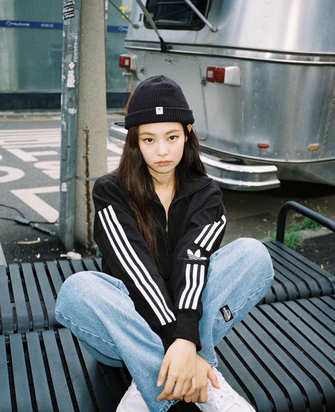 ADIDAS Original☆BLACKPINKジェニー着用モデル ニットジャージ ジェニ着用 adidas(アディダス) - 海外通販のBUYMA