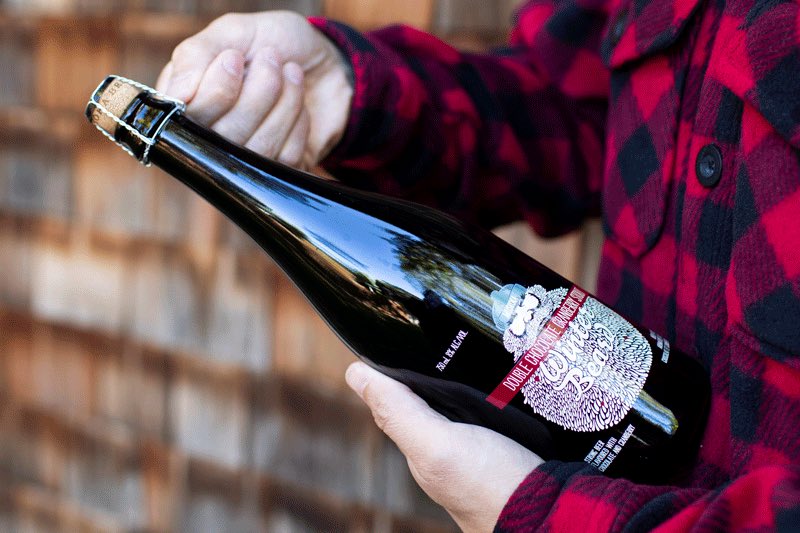 Bring on the Beard. <a href="/MuskokaBrewery/">MuskokaBrewery</a>'s Double Chocolate Cranberry Stout is hitting <a href="/LCBO/">LCBO</a>, our Taproom, and retailers across select provinces, this November.