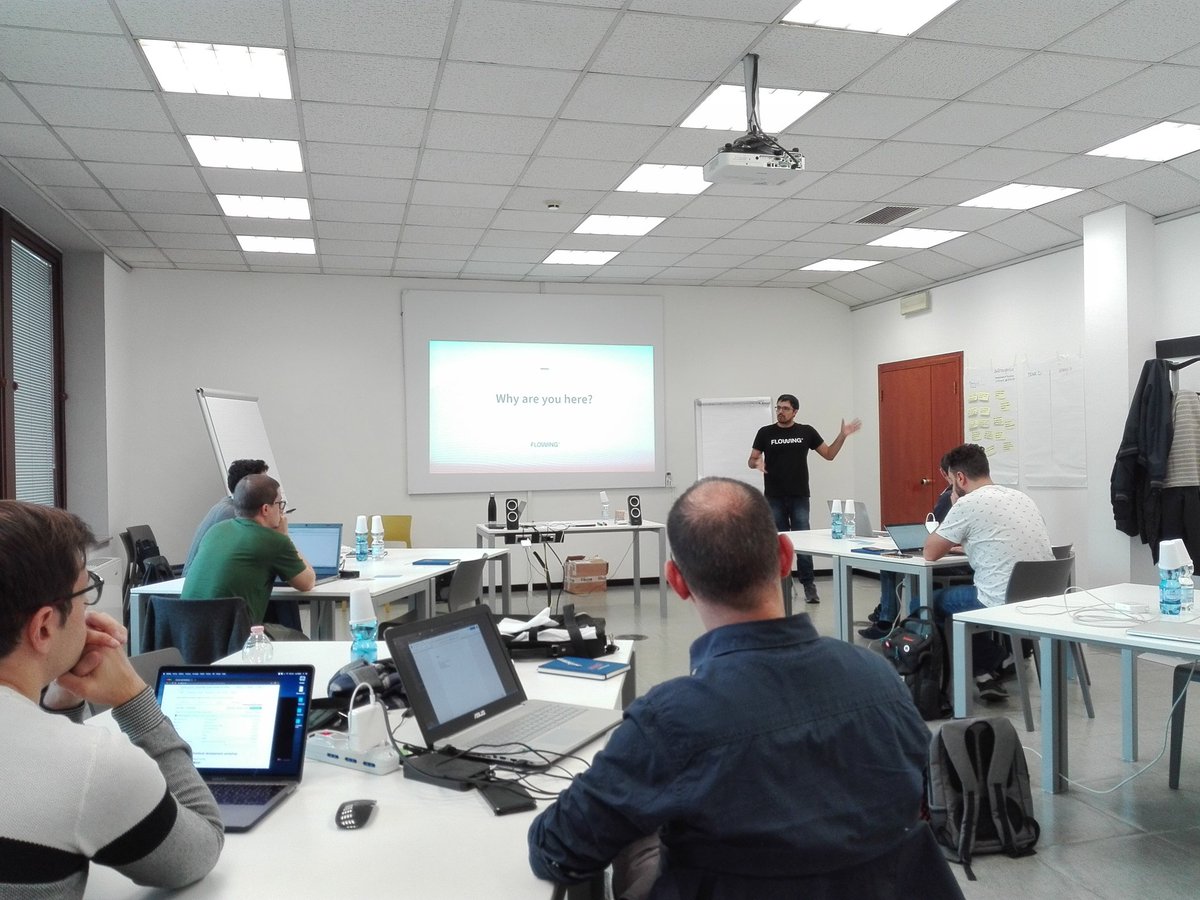 avanscoperta's tweet image. Cos&apos;è un Framework? Come sceglierlo in base al progetto da sviluppare? E come essere meno dipendente da un Framework? @TheStrazz86 ci guiderà in un viaggio alla scoperta dell&apos;approccio  #Frameworkless [28 - 29.10.19]
#wearelearners