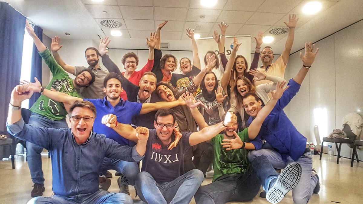 Recibimos foto de nuestra nueva promoción en #SEVILLA, del Curso Internacional Experto en #Coaching Personal y Ejecutivo junto a nuestro docente <a href="/Pmarcoach/">Pedro Marcos</a>

Haz que la foto sea tuya también ¡Etiquetándote!

Aún puedes matricularte en nuestra formación, ¡Última plaza!
