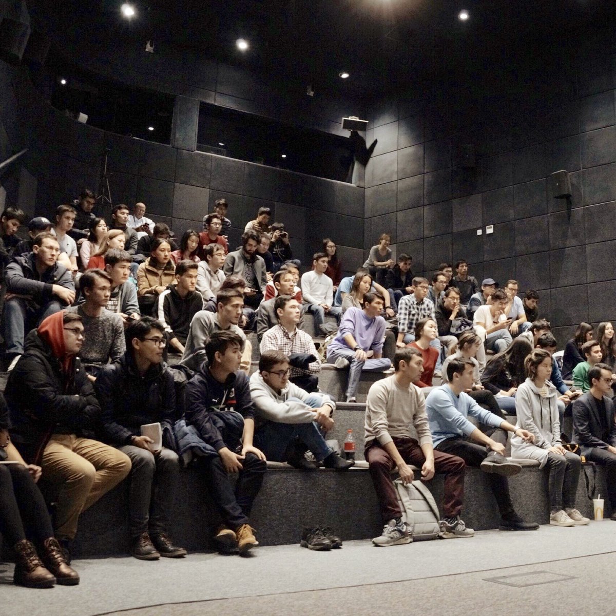 helloalem1's tweet photo. #helloalem
On 25th of October co-founder of 01 edu platform Nicolas Sadirac has visited our school.We also organized a meeting where he shared his experience with pisciners and answered their questions.
Photos can be found by link in the instagram bio. https://t.co/vBJqGxChyK