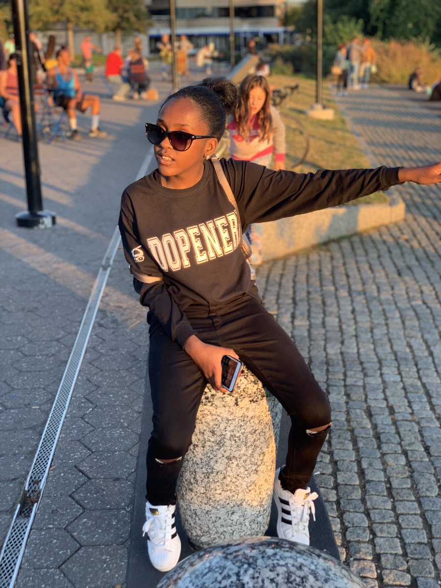 Kennedystarr01's tweet photo. Are you a #dope kid! Are you excelling in academics, sports, arts, STEM, business, entertainment?? Get your #dopenerd #tshirt today! I have mine❤️❤️#honorroll #student 🎓@DopeNerd Purchase: https://t.co/SuadLjiIlJ https://t.co/socNTnfjv9