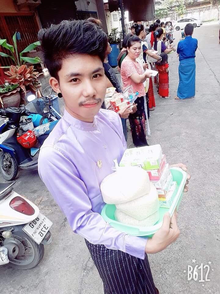 ChitNatSoe1's tweet photo. အတြဲမရွိရင္ ❤️❤️ကိုနဲ႔ခ်ိတ္😝😝😝 https://t.co/VMPdQvYXXw