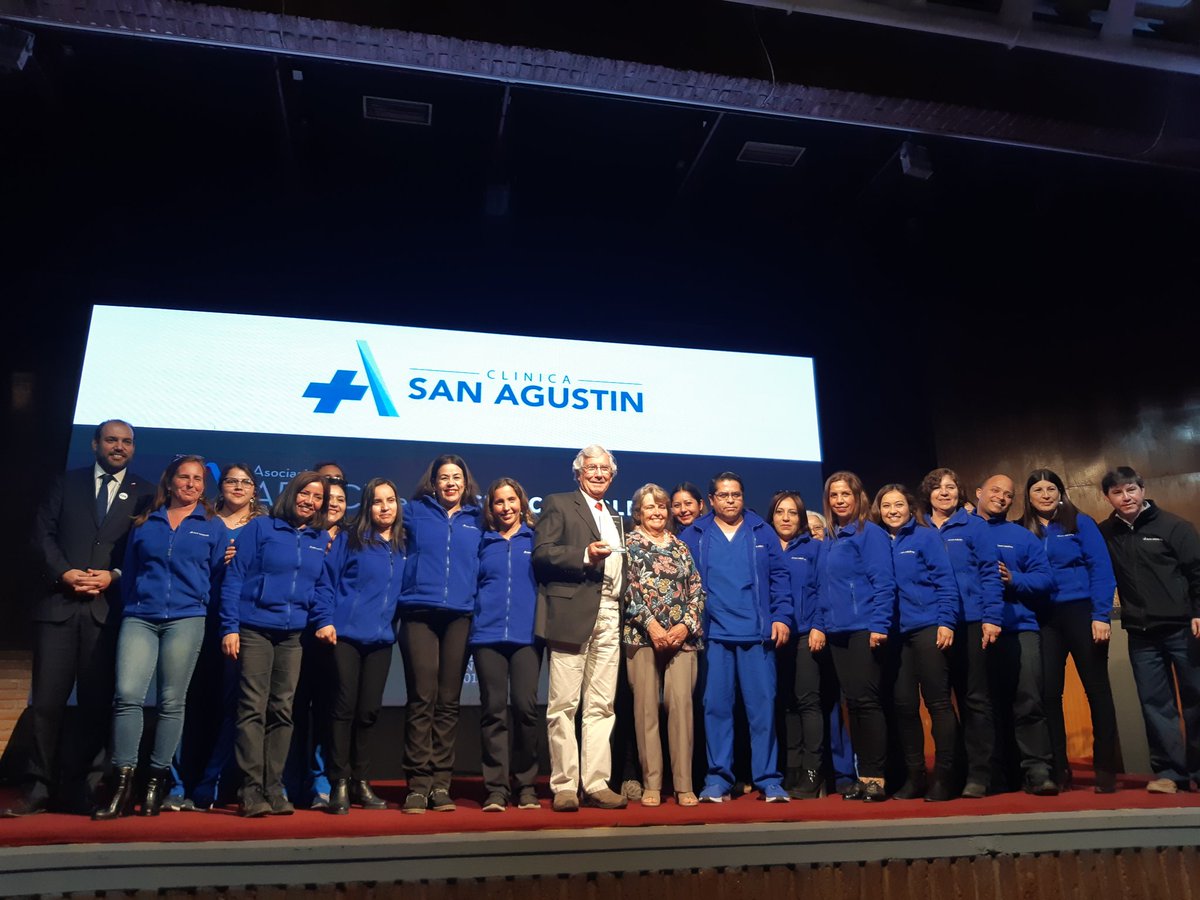 Fundacion_CVE's tweet photo. Atentos, la empresa que se alza con la distinción Plenus, Calidad de Vida es la @Cl_SanAgustin. #PremioPymeCVE ¡Gran esfuerzo el que realizan! https://t.co/6SJmus7zok