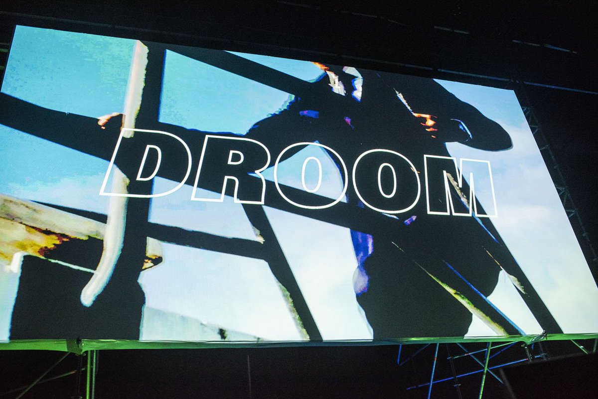 TrendshipNL's tweet photo. LET'S KICK IT! Trendship 2019 is los! Vandaag on stage: Victoria Koblenko, Margriet Sitskoorn, Michiel Muller en Marco Aarnink. https://t.co/q2CuGlB3Ua
