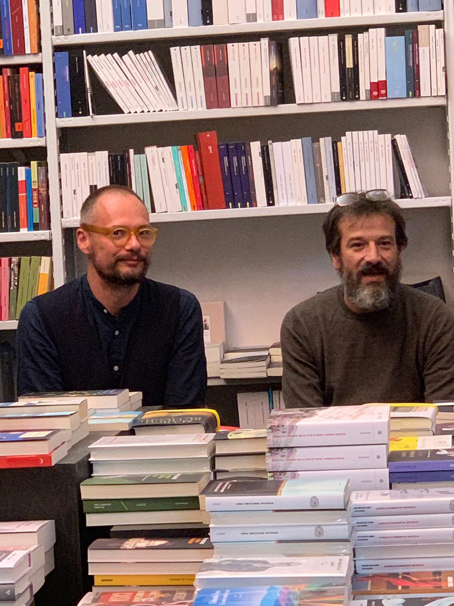 «Parlare di Europa significa parlare di un modo di guardare al mondo, spostare il nostro sguardo dalle nostre certezze e metterle in dubbio. Significa mettere il noi davanti all’io.» <a href="/marcomagnone/">Marco Magnone</a> <a href="/LibreriaTherese/">Libreria Therese</a>