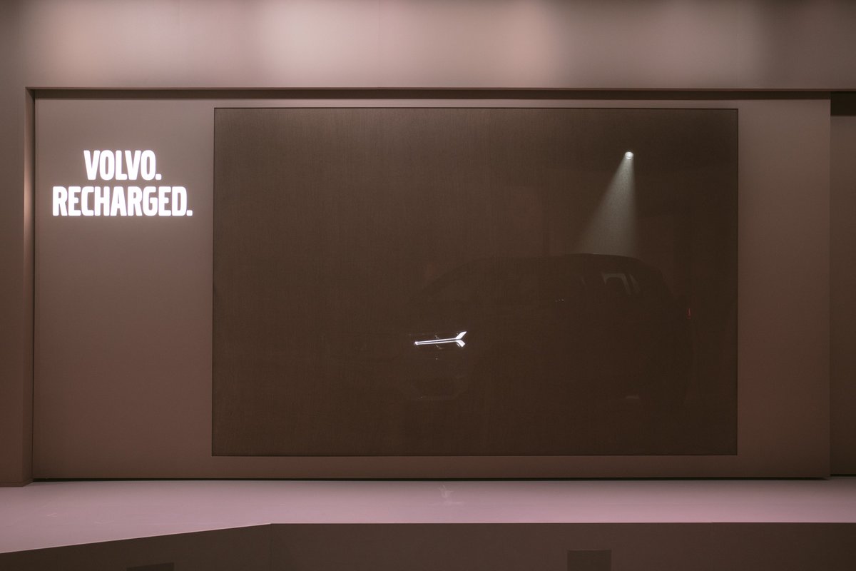 Moments from revealing our first electric car... #volvoRecharged