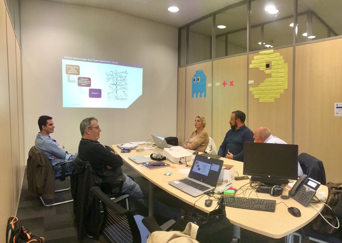 LagardeSarpy's tweet photo. Un séminaire #team @InformatiqueBP Relations @BanquePopulaire & #satisfaction clients sous le ☀️ toulousain ! Merci à #Occitane @PJubecourt et @sebzefrog pour l’accueil 😊 et merci aux équipiers pour échanges, écoute et constructivité 👍 #ModeProduit #irritants #communautés https://t.co/oOcIhyxsRE