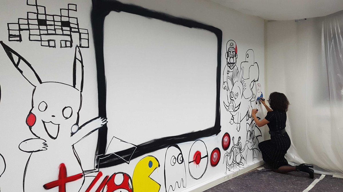 data_fab's tweet photo. Hier, toute la team DATAFAB s'est réunie pour présenter son cadre et avancer sur son projet d'entreprise agile.
Et pour fêter ça, elle a libéré son énergie et sa créativité sur le mur de la salle de réunion !👾
#graffiti #soirée #fun #afterwork #datafab #startup #entrepriseagile https://t.co/LTtQg0hBeG