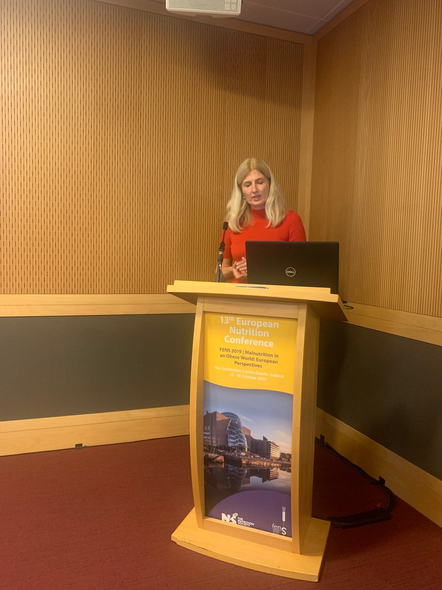 EPHNA's tweet photo. Last symposium of the day with interesting presentation on social media by @Jovankavis from the Netherlands Nutrition Centre @voedingscentrum , our Dutch @EPHNA member! https://t.co/1dM4CZqpt2