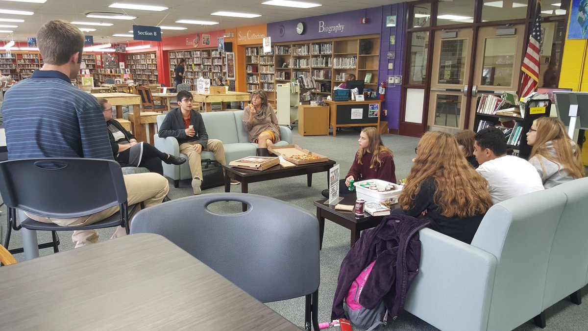 MCVInfoHUB's tweet photo. MHS Book Ends book club takes advantage of some of our new InfoHub furniture.  Thank you, MHS!  #readmoline https://t.co/htH7IzQG0v