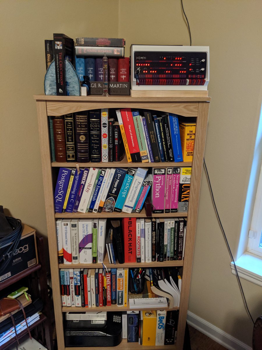 jdarrelthomas's tweet image. Finally got around to finishing my #pidp11. Works great!