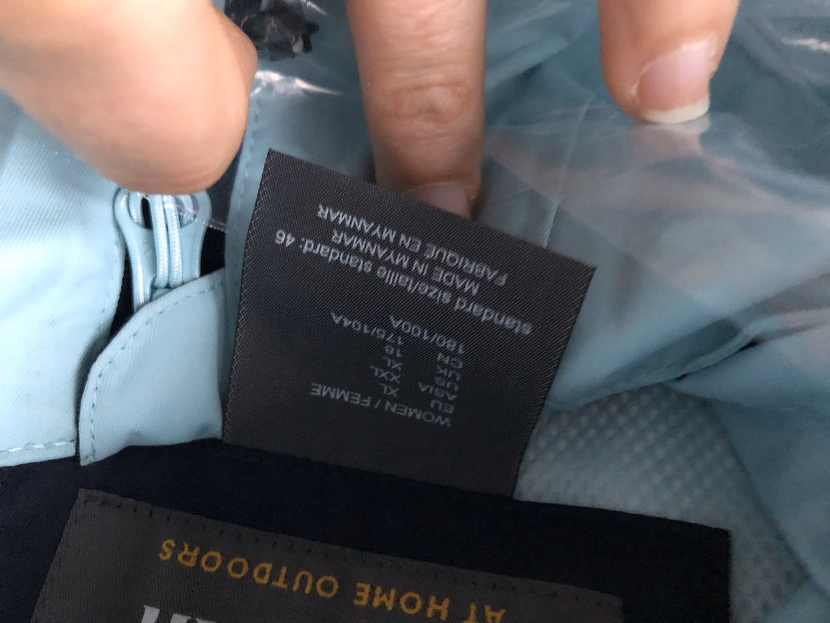 gigrowingbadger's tweet photo. @blacks_online have received the incorrect size item for the second time. Think you’ve actually sent out the one I returned originally. Fed up!!! https://t.co/HQjN43nU1I