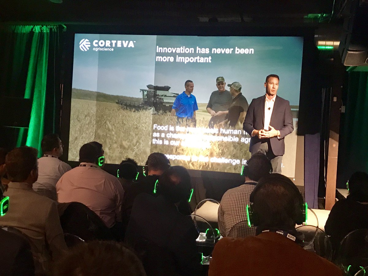 kariwoz1's tweet photo. #FWD19: the latest in digital disruption from those creating today’s breakthroughs. Jeremy Groeteke is sharing how @corteva is bringing predictability to #agriculture with new tech https://t.co/ZG5R0laoLg