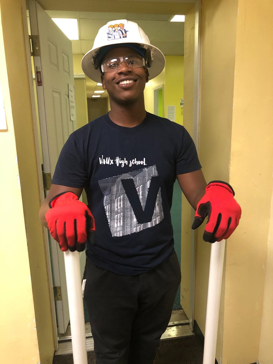 Vaux Big Picture HS (@vaux_bphs) on Twitter photo This million dollar smile comes to you courtesy of Wakhil's internship under a licensed electrician. #leavingtolearn #phled <a href="/bigpiclearning/">Big Picture Learning</a> This million dollar smile comes to you courtesy of Wakhil's internship under a licensed electrician. #leavingtolearn #phled <a href="/bigpiclearning/">Big Picture Learning</a>