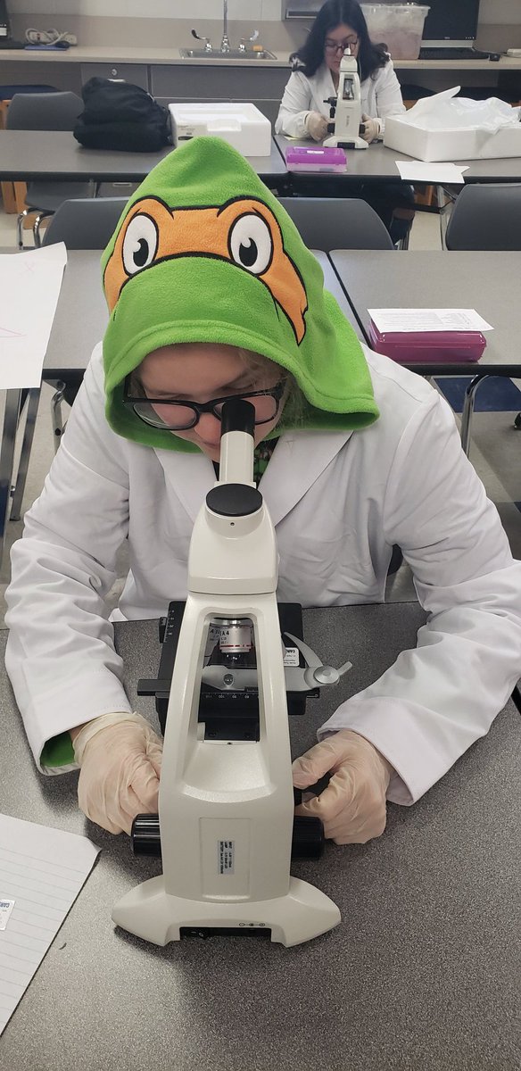 MistyPaneitz's tweet photo. I never thought I would be teaching the microscope to unicorns, ninja turtles or leopards.... but miracles happen on HHS onsie day ;) @HumbleISD_HHS
@HumbleISD_CTE @HumbleISD @ElizabethFagen @HumbleISDCTE https://t.co/4EKoRqStHI