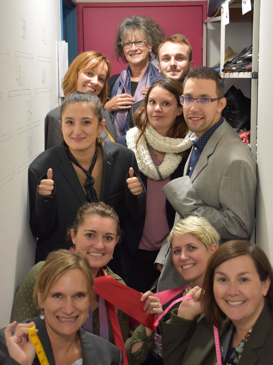 cravate_lyon's tweet photo. Hier nous avons trier, mesurer, ranger avec les collaborateurs d'@EDFBugey  ! 👗👞 Merci à toute l'équipe pour leur aide précieuse et leur motivation ! De nouvelles pièces attendent nos candidats dans les vestiaires 😃
#insertion #solidarité  #Emploi  #mecenat https://t.co/AkI5TTuTO8