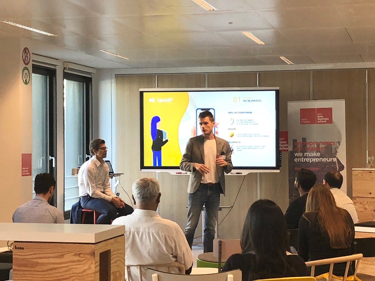 emlyon business school tweet media