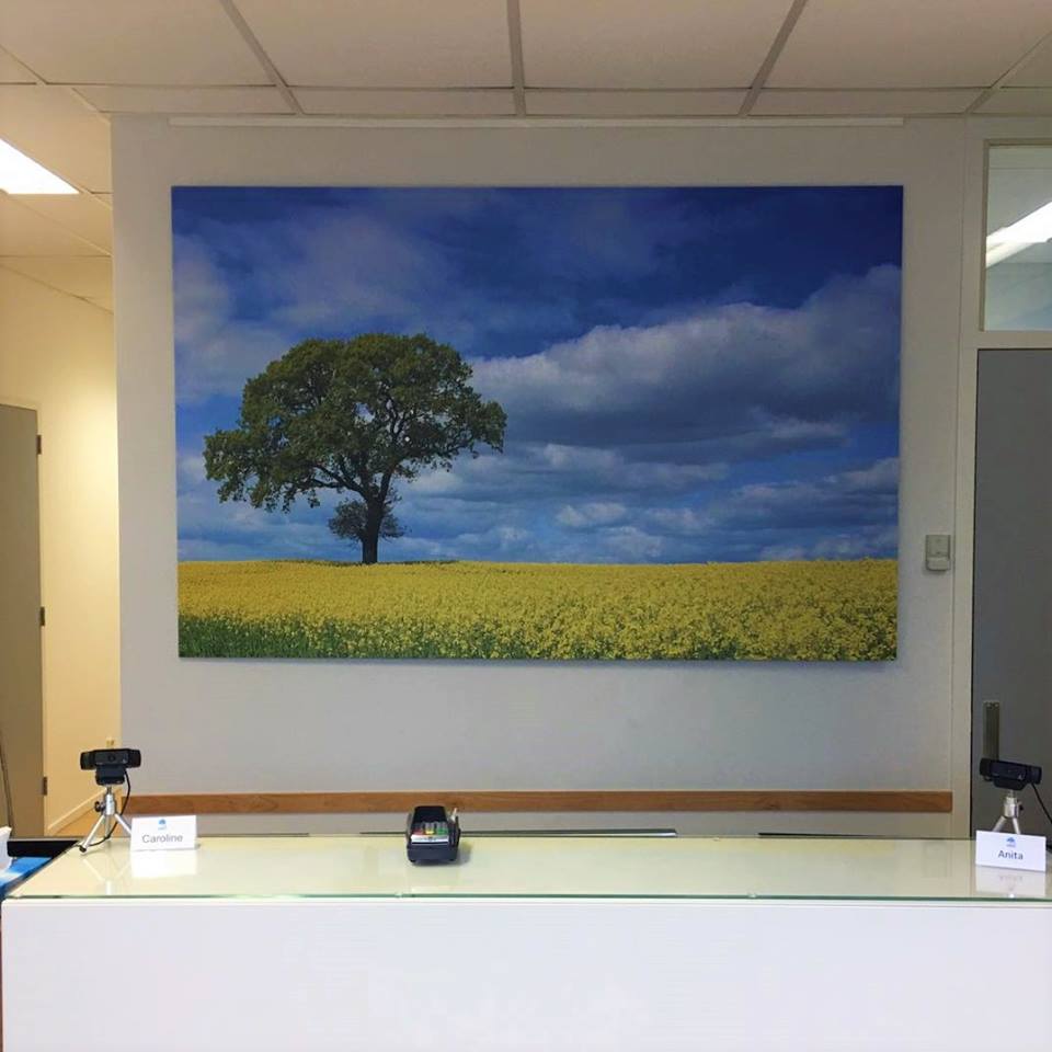 Impressed print&sign tweet media