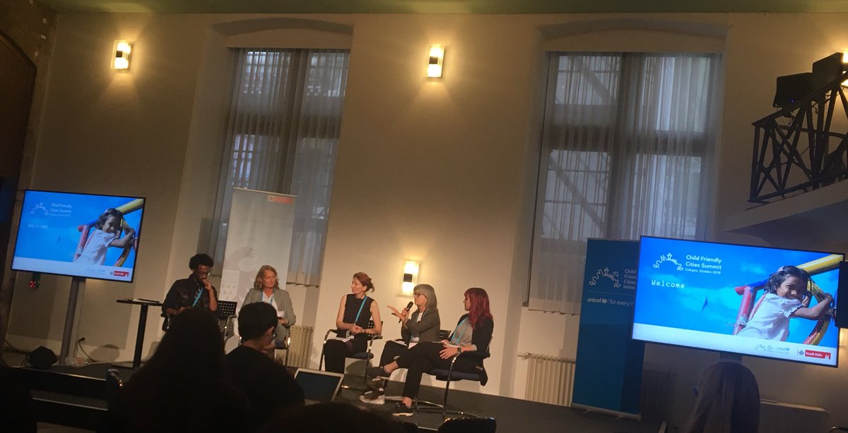 JulieZrlth's tweet photo. « Développer des Écoles partenaires des droits de l’enfant est une baguette magique! Chaque enfant grandit avec la connaissance et la pratique de ses droits. » @UNICEF_france démarre un projet pilote cette année ! #childfriendlycities #rightsrespectingschools #cologne2019 https://t.co/Re0K2s0MQz
