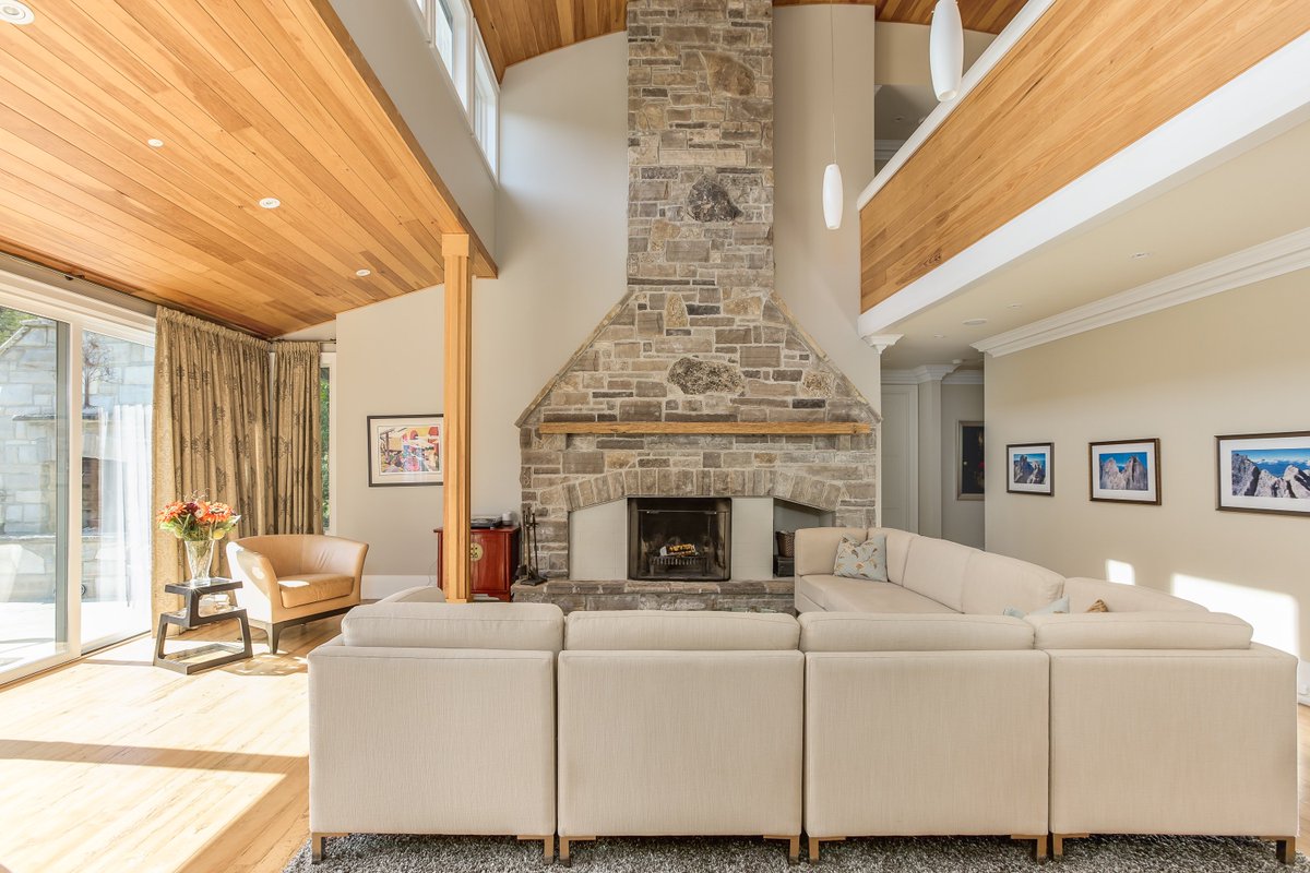 addiegallop's tweet photo. JUST LISTED: Backing onto Conservation &amp; Walking Distance to Restaurants, Bars + Shops yet Close to Key Arteries to get you In and Out of the City.   #Conservation #5RiverviewRd  #Markham #Custom  #Radiant_heat #BuySmartSellSmart #RLP_YCR info@powellandgallopteam.com 905-642-6333 https://t.co/aR22Veop28