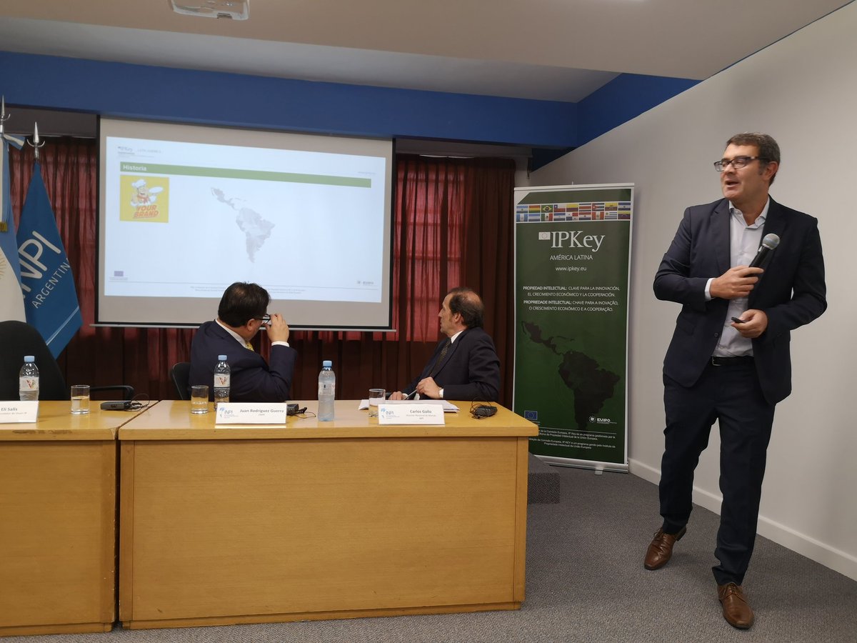 IPKey_EU's tweet photo. Un cocinero catalán crea una alternativa a las papas fritas. Partiendo de algunas preguntas, comienza el proceso para solicitar patente, marca y diseño, primero en Europa y después a nivel internacional. Caso traído por Eli Salis, experto invitado por @IPKey_EU #Argentinaexporta https://t.co/RuPUNhoNxT