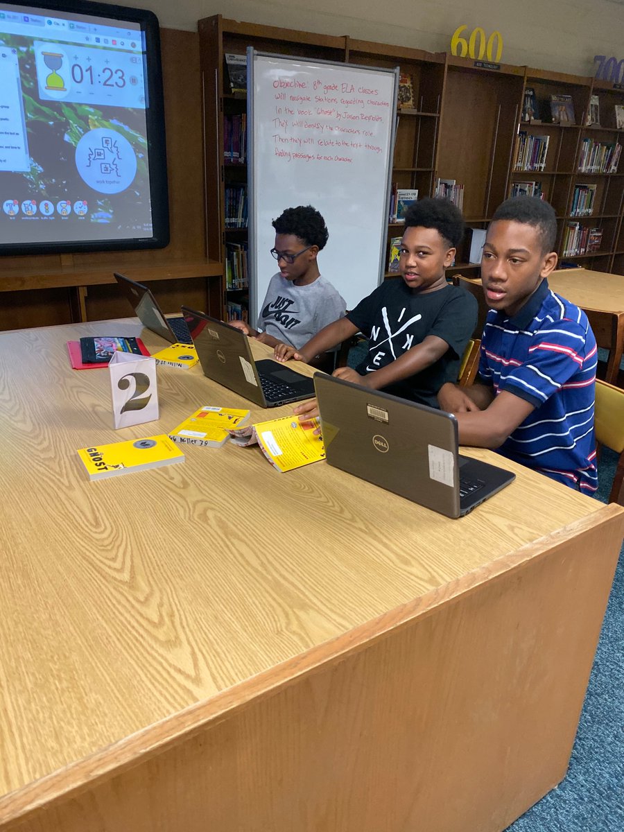 JRMSLibrary's tweet image. Last week, 8th grdrs discussed characters from &quot;Ghost&quot; by @JasonReynolds83 to help prepare them for their upcoming summit this Fri. Building Empathy through relating to the characters. #lifereadyhcps @hcpslib @HenricoSchools @shann1189 @JohnRolfeMS