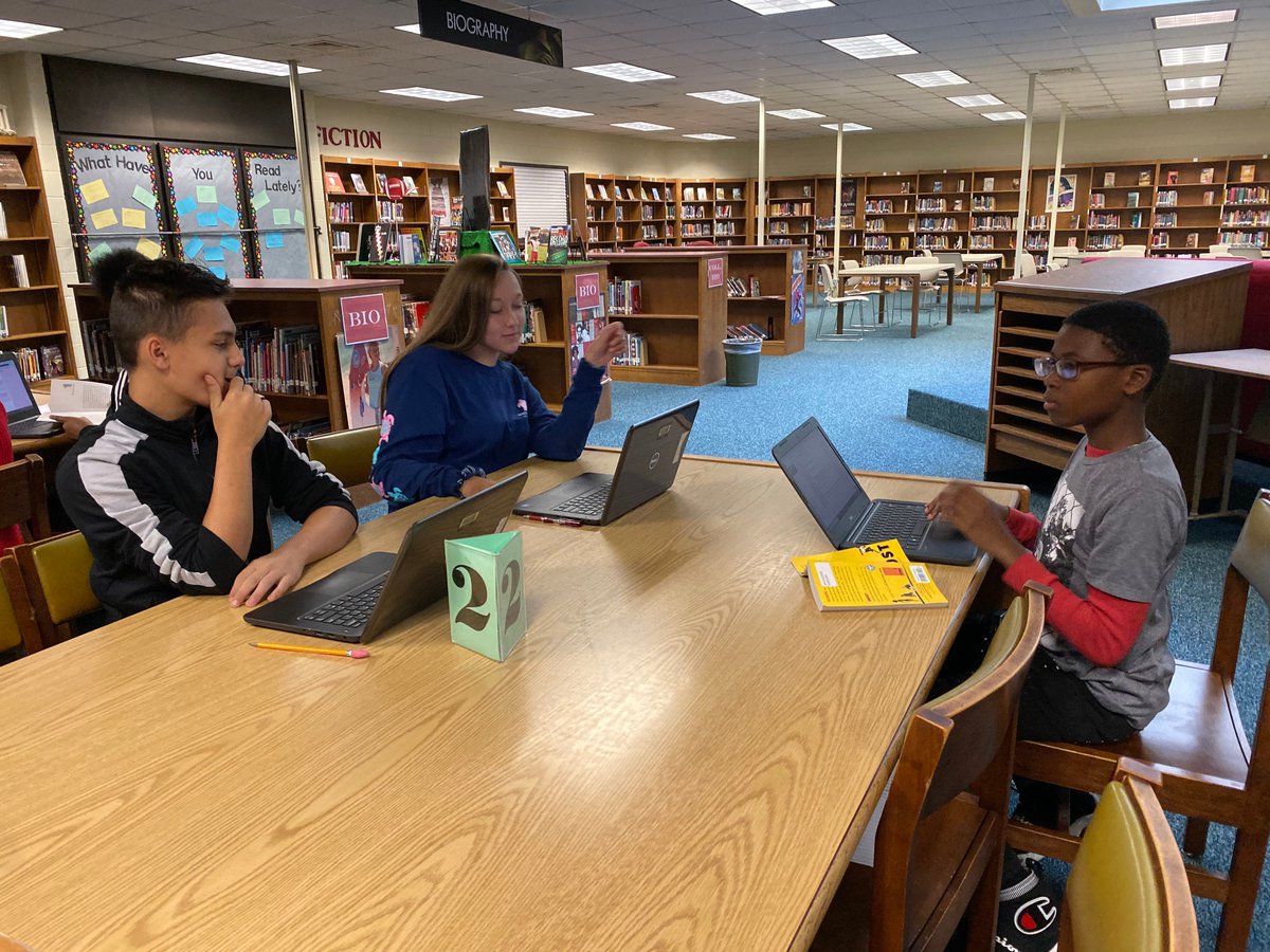 JRMSLibrary's tweet image. Last week, 8th grdrs discussed characters from &quot;Ghost&quot; by @JasonReynolds83 to help prepare them for their upcoming summit this Fri. Building Empathy through relating to the characters. #lifereadyhcps @hcpslib @HenricoSchools @shann1189 @JohnRolfeMS