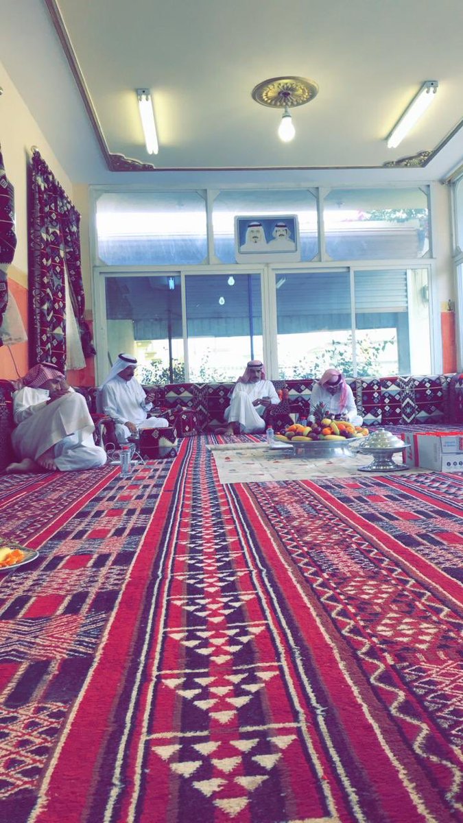أخينا :
نايف يوسف #المضياني في مجلس فرحان بن عايد العديلي بصحبة فرحان شخير الحدب بعد خروجه من المركز