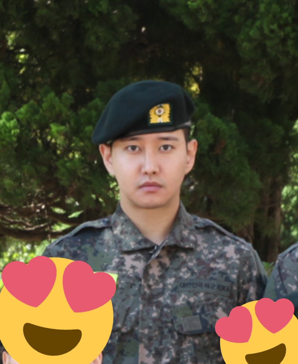 bombcup's tweet image. 191016 훈련병 스케치
@BlockB2011 미녀기 왜케 무표정이야 ㅋㅋㅋ 그래두 건강해보여서 다행이야 ㅠㅠ 역시 군복입어도 잘생겼네 ㅠㅠㅠㅠㅠㅠ
내가 스케치사진을 올리게 될줄이야😂