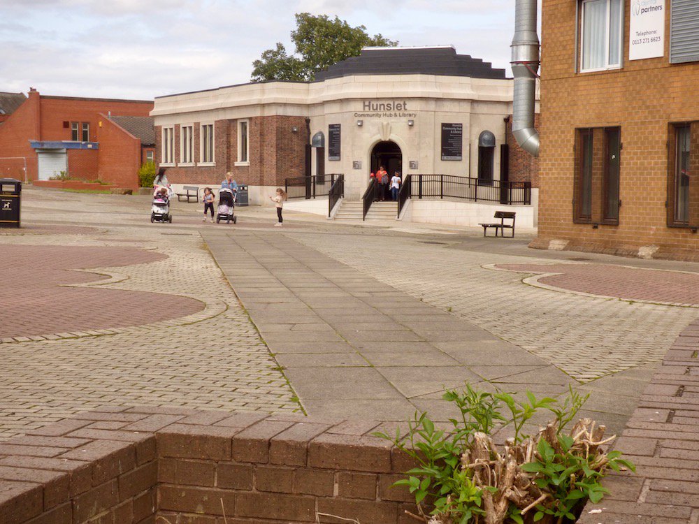 Plans to improve the area outside the Hunslet Community Hub will be on show on Monday 9am-5pm, plus the Hub will be officially opened 2-3pm southleedslife.com/views-sought-o…