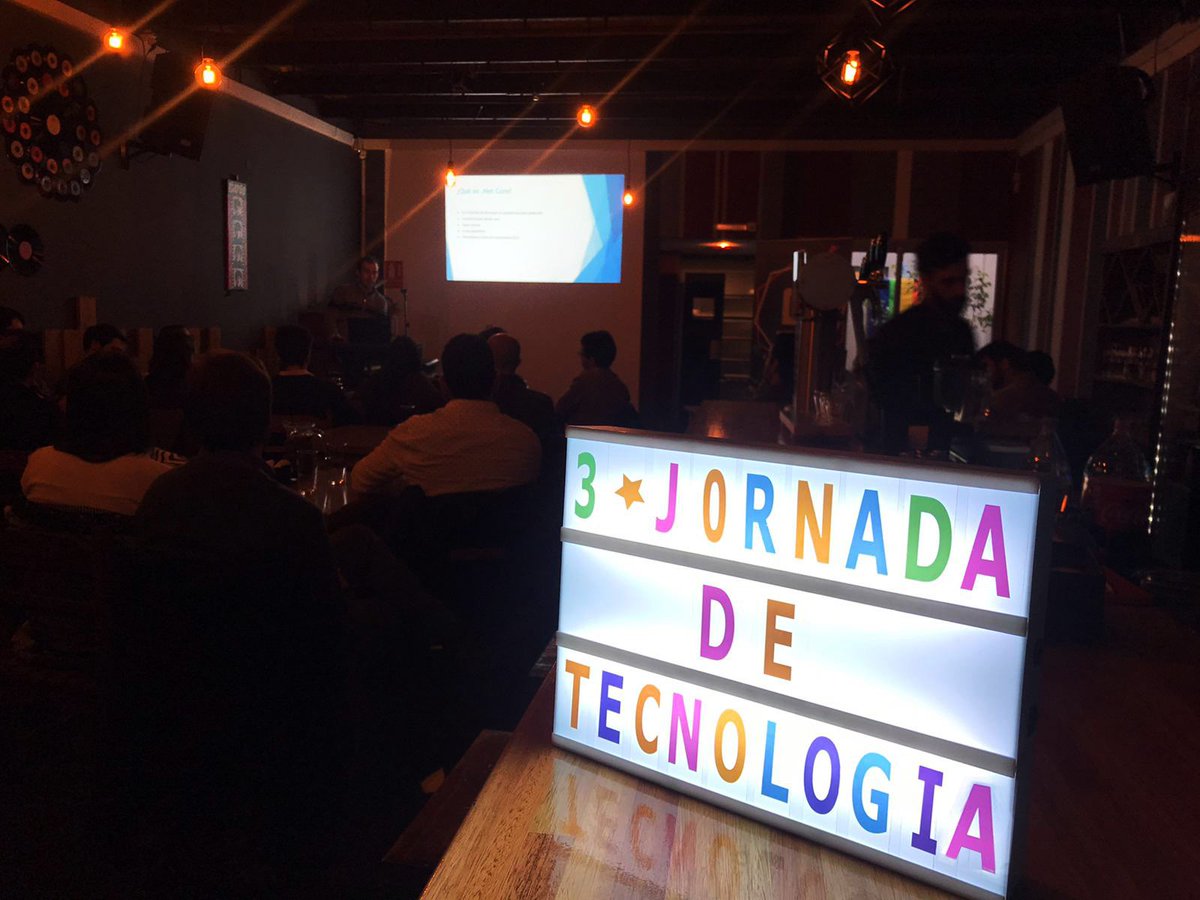 UrudataSoftware's tweet image. ¿Qué son nuestras TyD? Jornadas que realizamos 3 veces al año donde nuestros técnicos se actualizan sobre las últimas tecnologías. Ayer compartimos la última del año #urudatasoftware #capacitaciónconstante #mlnet #aspnet #boilerplate #netcore #tyd @spassarop