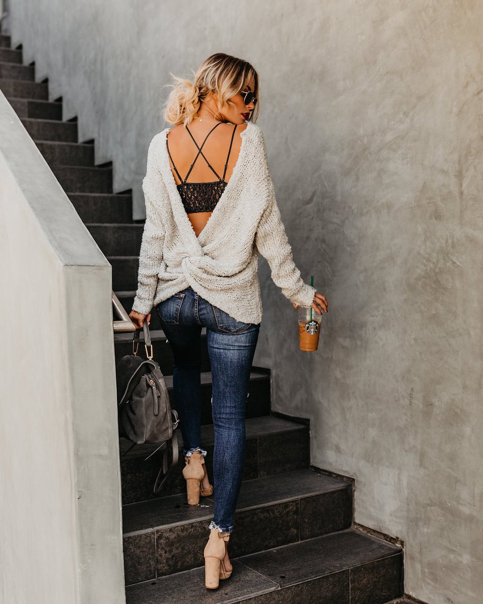Kithlike's tweet photo. Love its special design on the back, DM me now for 35% off!!!🤑🤑🤑
#clothes #clothing #womenclothes #womenoutfits #fashionoutfits #fashionwomenclothing #Backlesstops Backlesssweaters #sweater #tops #sweatertops https://t.co/sg4hwyc0BB