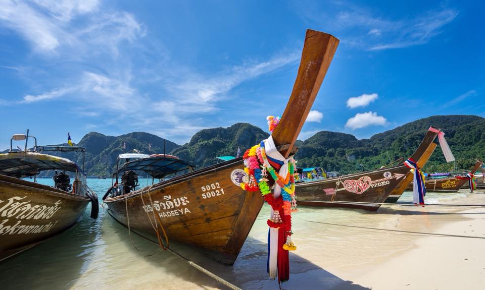 Welcome to the Authentic Travel Company 💚 New on Go Local UK 

An independent travel agent with a passion to provide exceptional service. Get in touch and let us help you find your next dream holiday. 🚢✈️🏖⛰🏕🏜⛲️🕌🌆

bit.ly/31jUAU7

 #golocaluk #buckinghamshire
